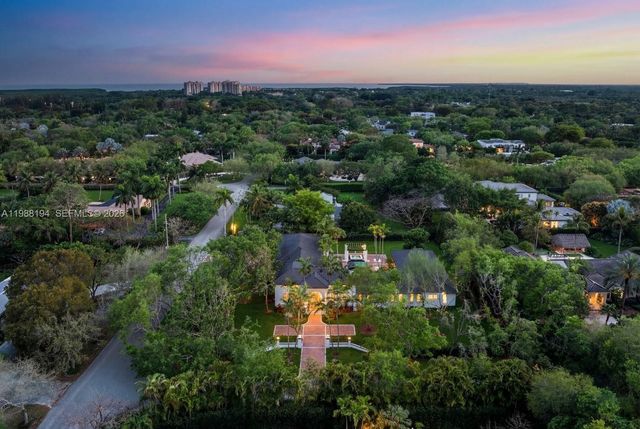 6200 SW 130th Ter, Pinecrest, FL 33156