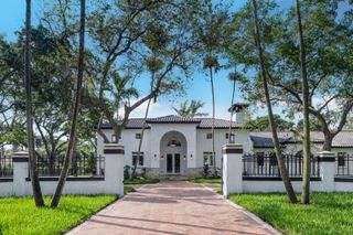 6200 SW 130th Ter, Pinecrest, FL 33156