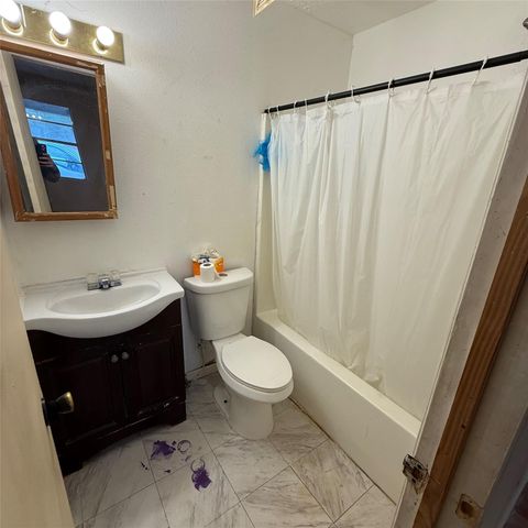 26113 Tyler Park, Bedias, TX 77831