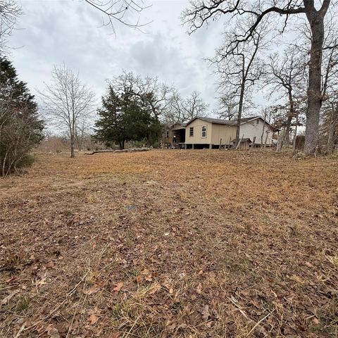 26113 Tyler Park, Bedias, TX 77831