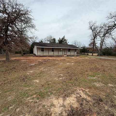 26113 Tyler Park, Bedias, TX 77831