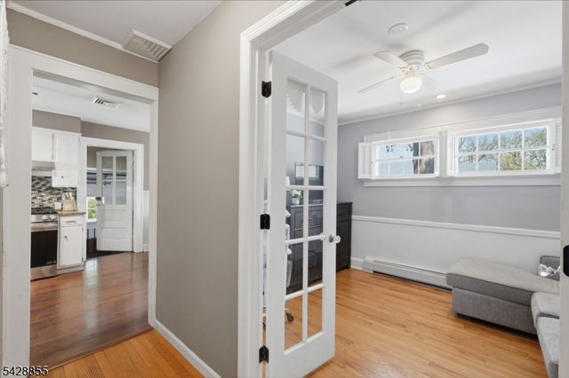 221 Maple Ter, North Plainfield Boro, NJ 07060