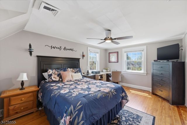 221 Maple Ter, North Plainfield Boro, NJ 07060