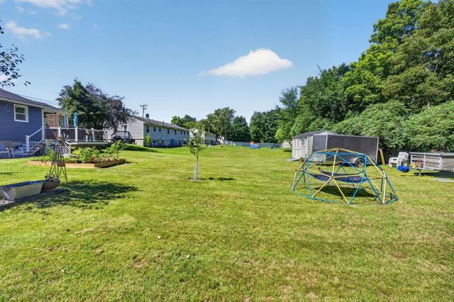 31 Crosby Street, Milford, NH 03055