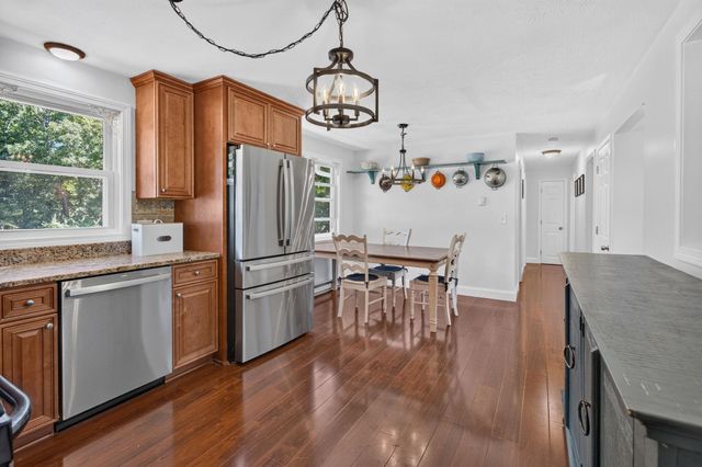 31 Crosby Street, Milford, NH 03055