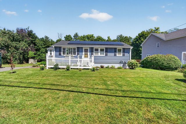 31 Crosby Street, Milford, NH 03055