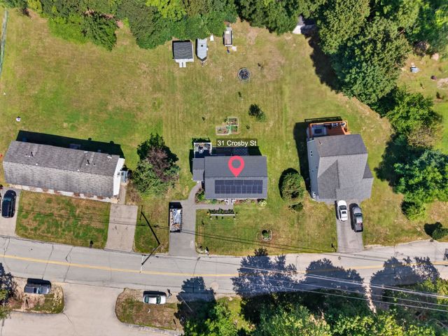 31 Crosby Street, Milford, NH 03055