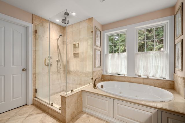 19 Rolling Lane, Sudbury, MA 01776