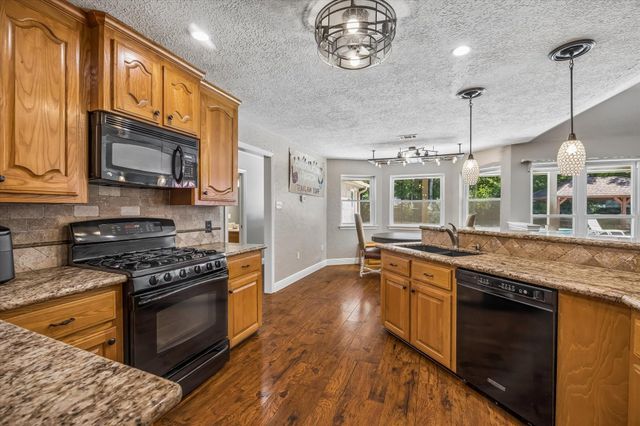 40302 Pipestone Road, Magnolia, TX 77354