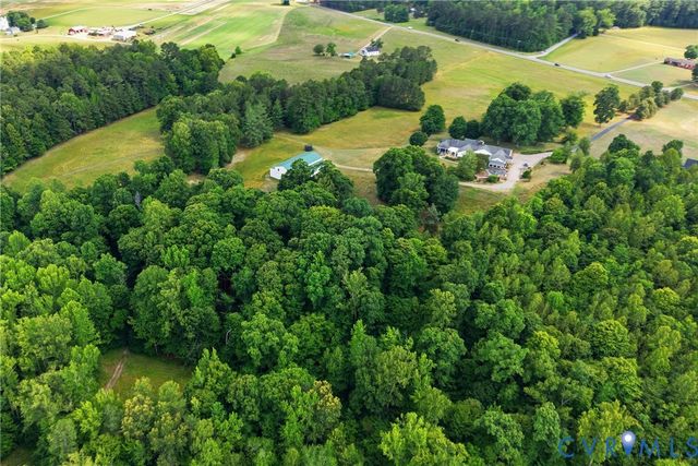 13300 W Patrick Henry Rd, Doswell, VA 23047