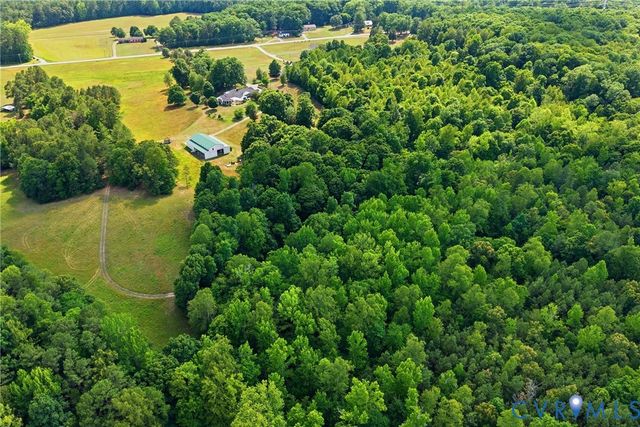 13300 W Patrick Henry Rd, Doswell, VA 23047