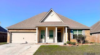 17490 Soaring Flight Dr, Prairieville, LA 70769