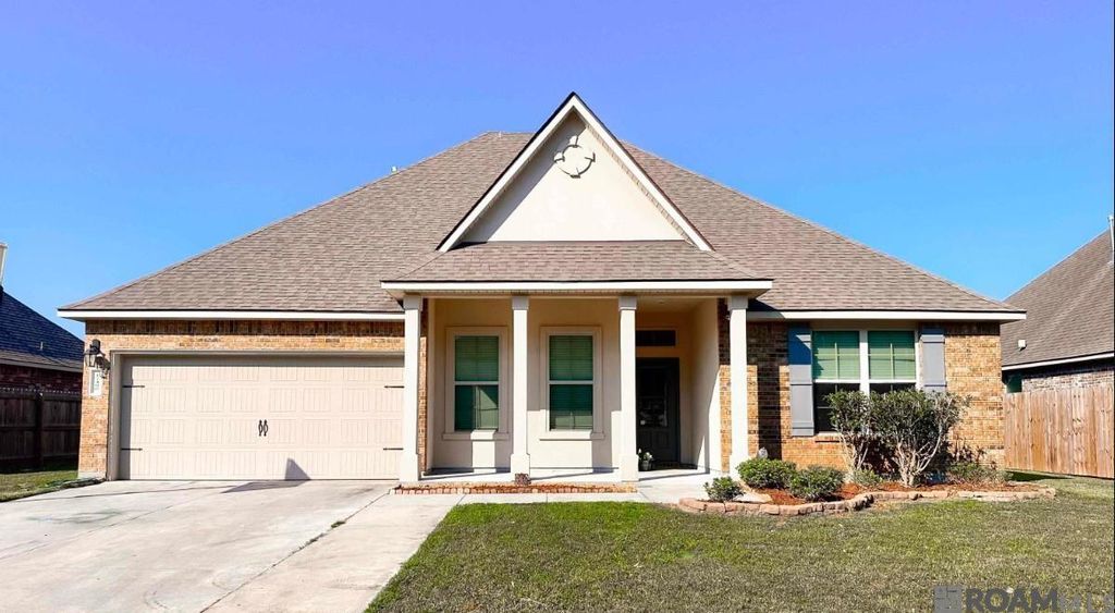 17490 Soaring Flight Dr, Prairieville, LA 70769