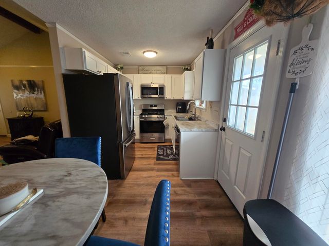 7065 PETTEN DR, Memphis, TN 38133