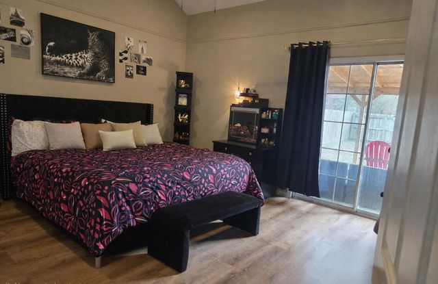 7065 PETTEN DR, Memphis, TN 38133