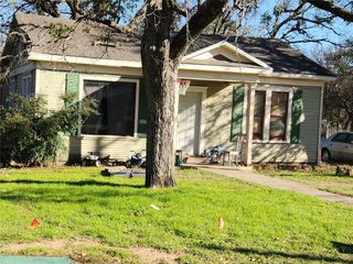 1402 NW 3rd Avenue, Mineral Wells, TX 76067