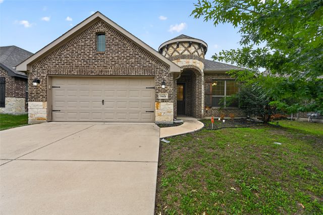 7612 Truchard Drive, Fort Worth, TX 76179