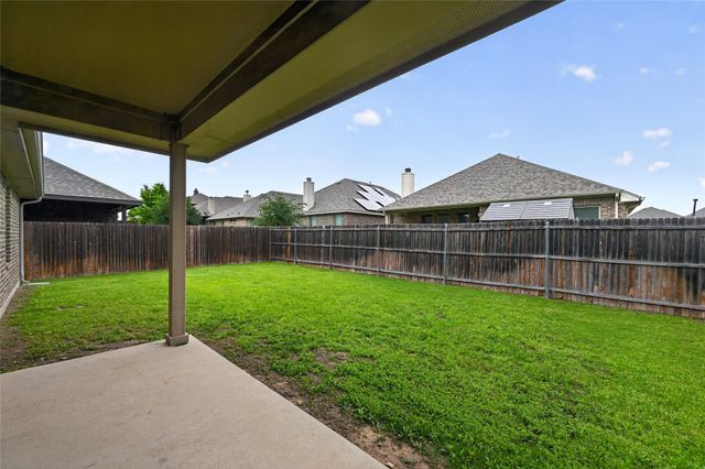 7612 Truchard Drive, Fort Worth, TX 76179