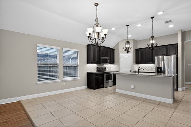 7612 Truchard Drive, Fort Worth, TX 76179