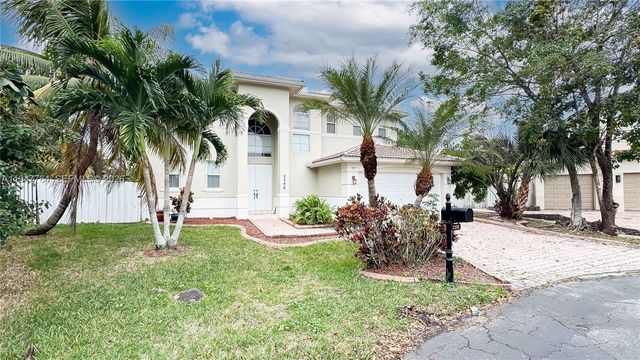 2398 SW 132nd Ter, Miramar, FL 33027