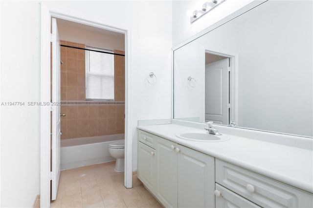 2398 SW 132nd Ter, Miramar, FL 33027