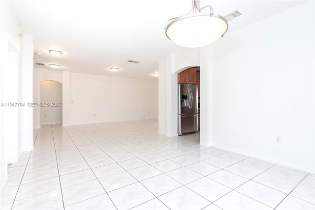 2398 SW 132nd Ter, Miramar, FL 33027