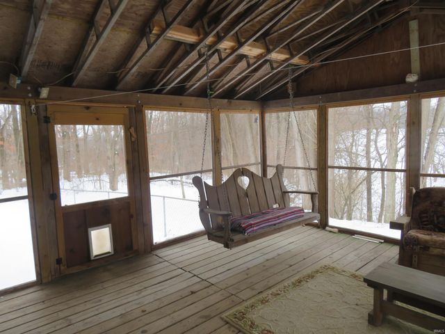 6295 LOGANSPORT Road, Logansport, IN 46947