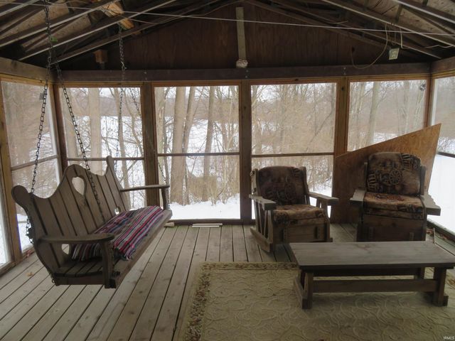 6295 LOGANSPORT Road, Logansport, IN 46947