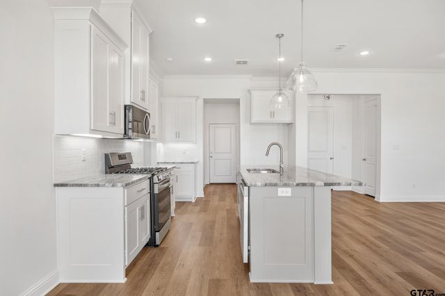 482 Mary Circle, Bullard, TX 75757