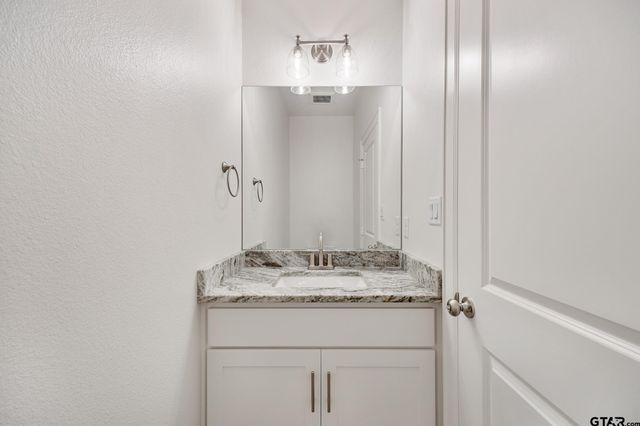 482 Mary Circle, Bullard, TX 75757