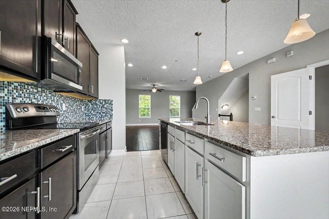 4344 ELLIPSE Drive, Jacksonville, FL 32246