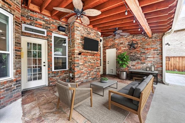 124 Branchwood Trail, Coppell, TX 75019
