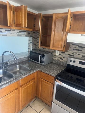 1551 W Okeechobee Rd 19, Hialeah, FL 33010