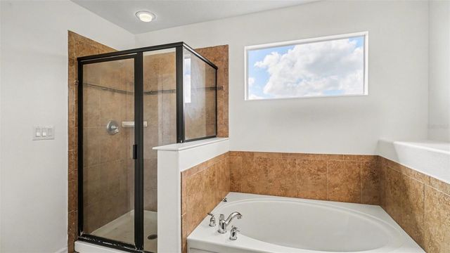 9033 SIENNA MOSS LANE, Riverview, FL 33578