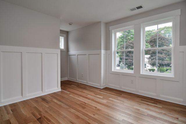 98 W Central St, Natick, MA 01760