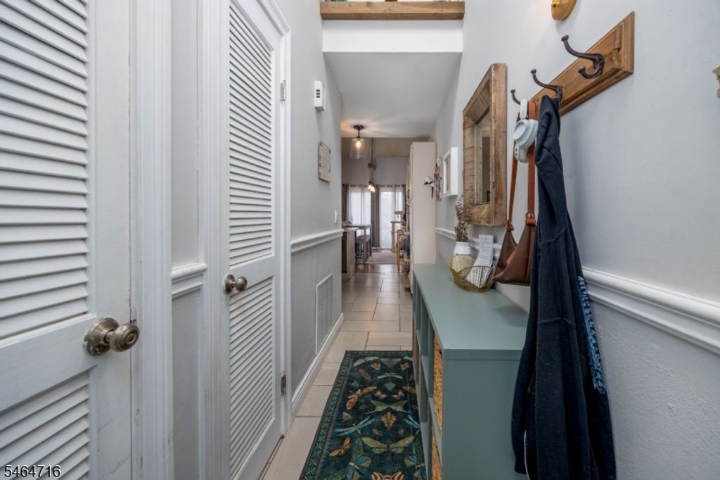 7 Sugar Loaf Ct 5, Vernon Twp., NJ 07462 — photo 5