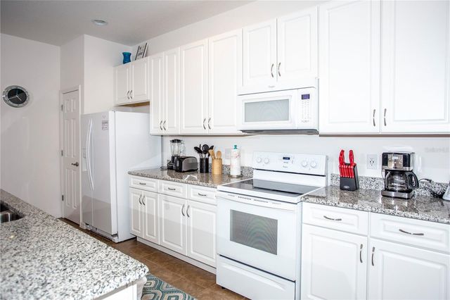 2666 ROSEMONT CIRCLE, Davenport, FL 33837