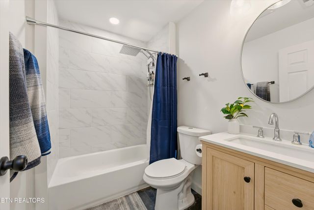 117 Love Drive, Harriman, TN 37748