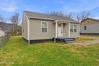 117 Love Drive, Harriman, TN 37748