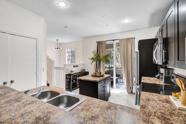 4533 Danson Way, Delray Beach, FL 33445