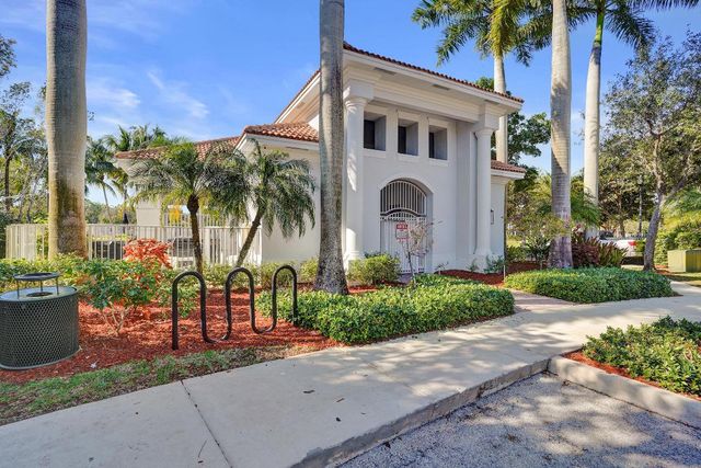 4533 Danson Way, Delray Beach, FL 33445