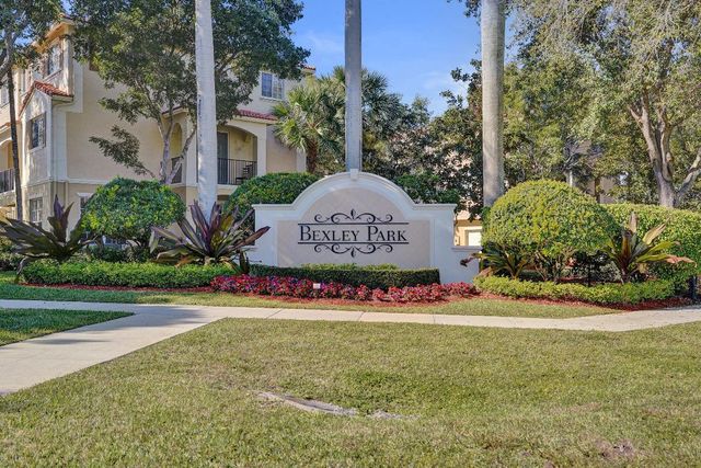 4533 Danson Way, Delray Beach, FL 33445