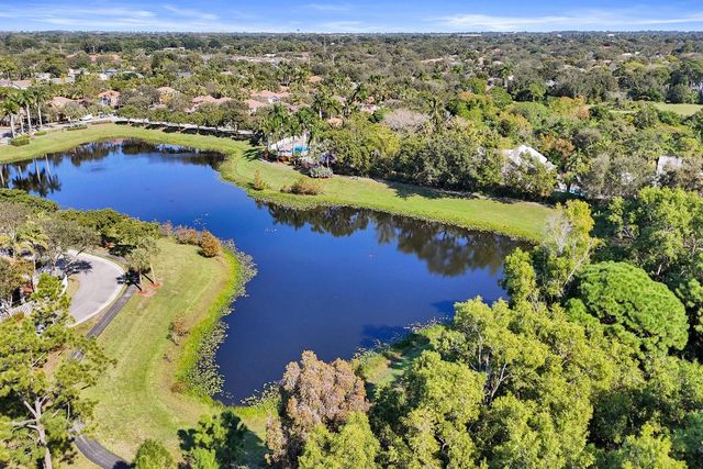 4533 Danson Way, Delray Beach, FL 33445