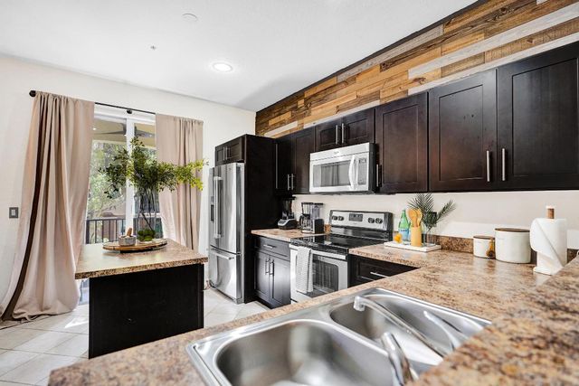 4533 Danson Way, Delray Beach, FL 33445