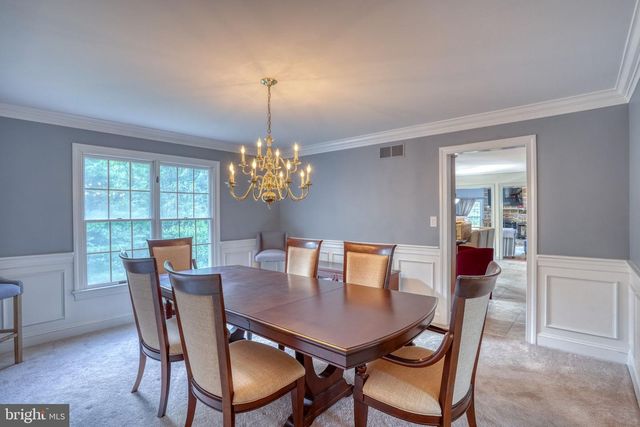 200 DERBY LN, Lincoln University, PA 19352