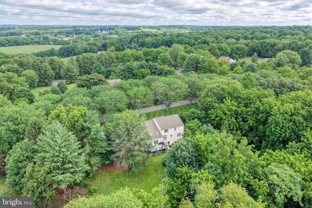 200 DERBY LN, Lincoln University, PA 19352