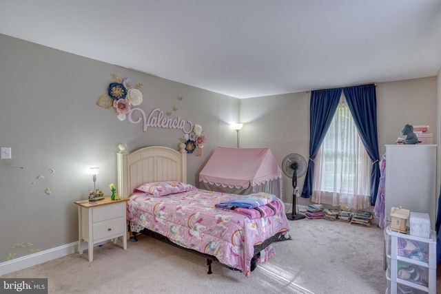 200 DERBY LN, Lincoln University, PA 19352