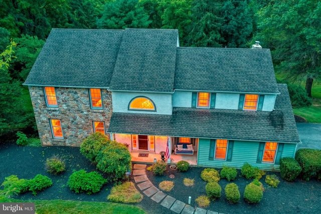 200 DERBY LN, Lincoln University, PA 19352
