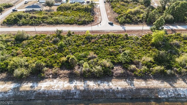 335 Paulcrest AVE, Lehigh Acres, FL 33974