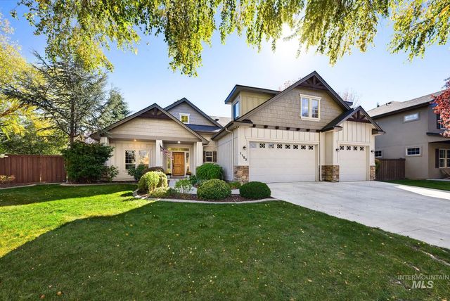 1153 E Redwall Ct, Meridian, ID 83646 property photo